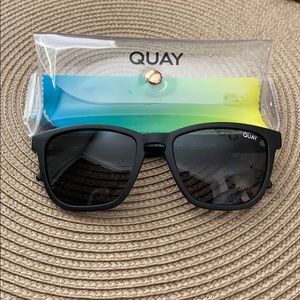 Quay hardwire polarized sunglasses